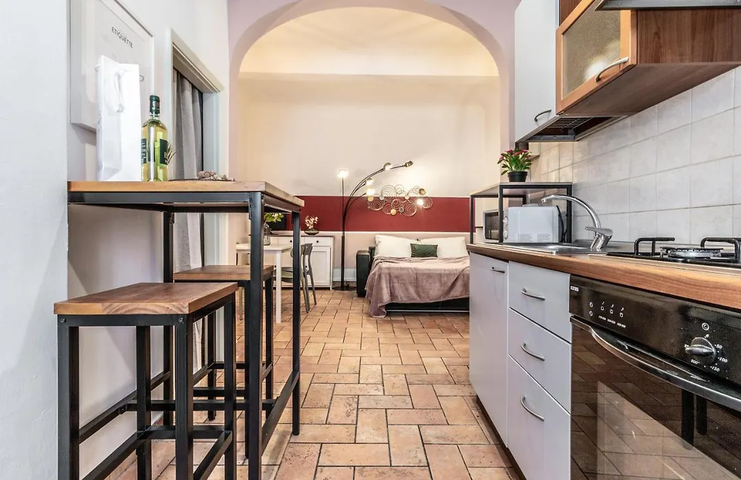 Wine Apartments Florence Ansonica-1