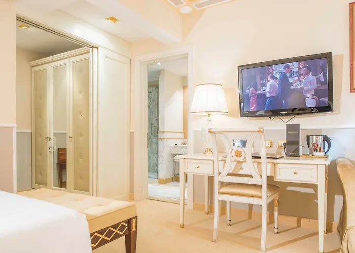 Golden Tower Hotel&Spa